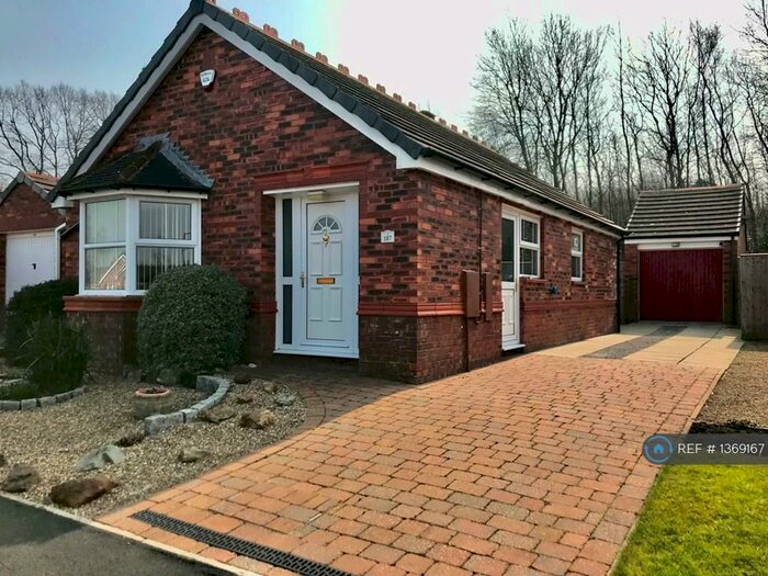 2 Bedroom Bungalow To Rent In Saltergate Drive, Harrogate, HG3