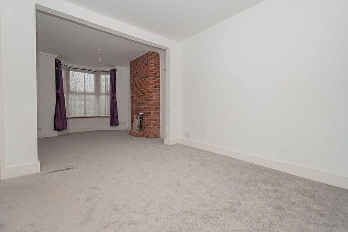 3 Bedroom Terraced House For Sale In Chapel Road, Ramsgate, CT11