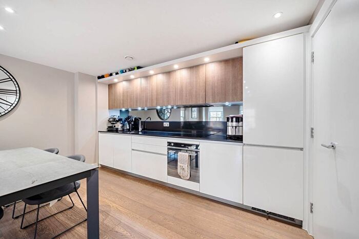 2 Bedroom Flat For Sale In Whitecross Street, Clerkenwell, London, EC1Y