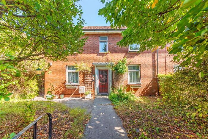 3 Bedroom Semi-Detached House For Sale In Sylvan Way | Sea Mills, BS9