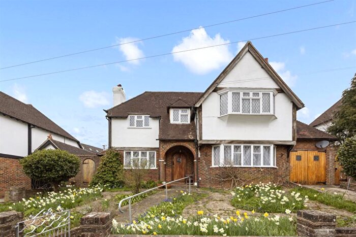 4 Bedroom Detached House For Sale In Brangwyn Way, Brangwyn, Brighton, BN1