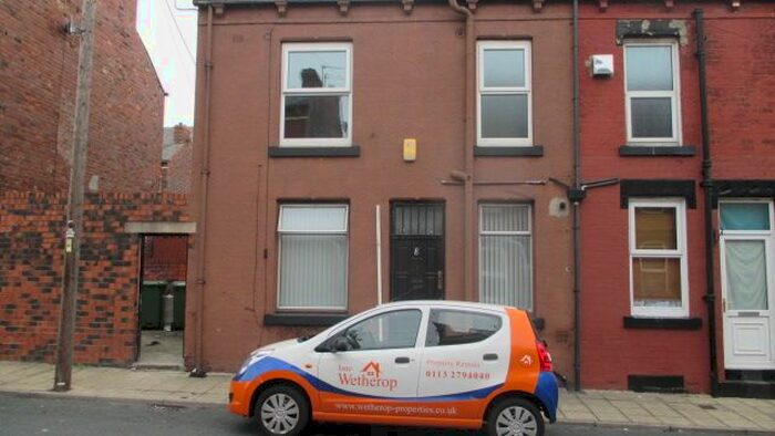 1 Bedroom Property To Rent In Claremont Place, Armley, Leeds, LS12