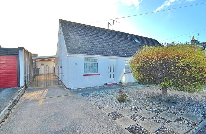 3 Bedroom Semi Detached House For Sale In Ryelands Road, Stonehouse, Gloucestershire, GL10