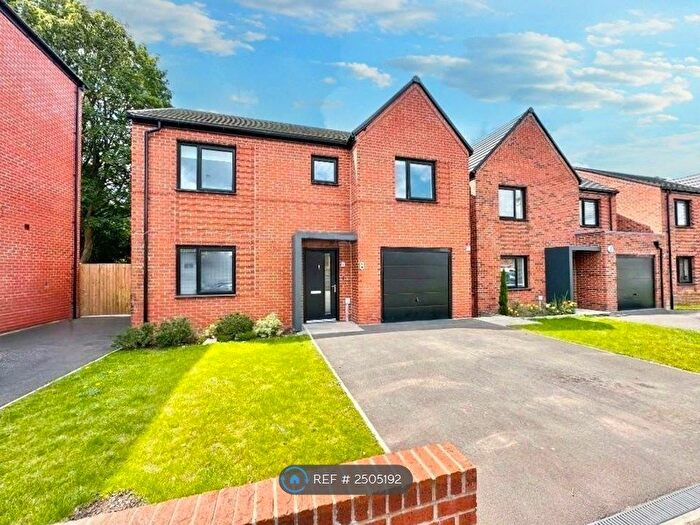 4 Bedroom Detached House To Rent In Stage Street, Manchester, M23
