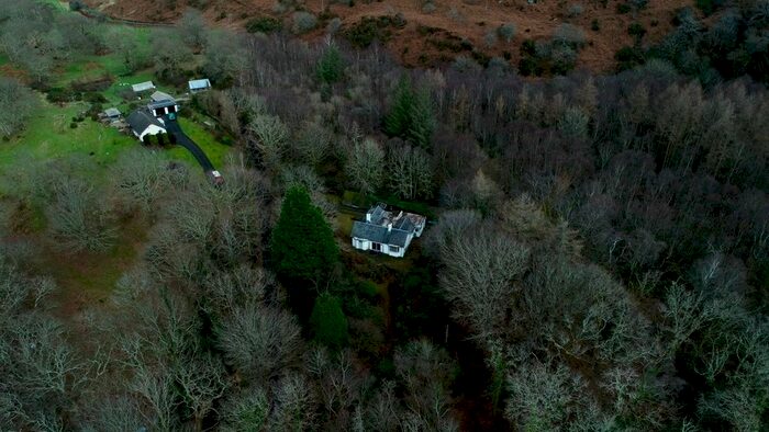 3 Bedroom Bungalow For Sale In Bryn Heulog, Eglwys Fach, Machynlleth, Powys, SY20