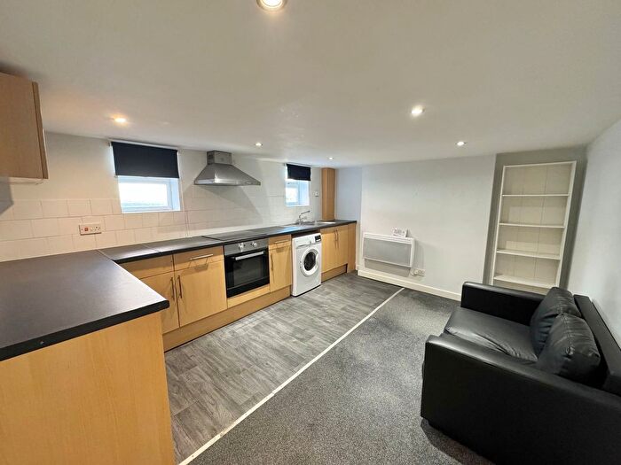 1 Bedroom Flat To Rent In Clarendon Road, Manchester, M16