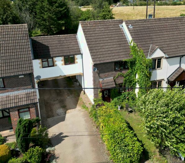 3 Bedroom Semi-Detached House For Sale In Woodmill Terrace, Devizes Road, Hilperton, Trowbridge, BA14