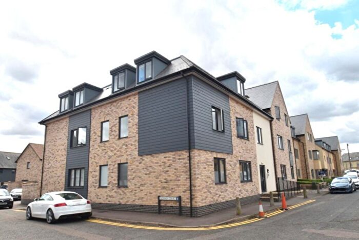 2 Bedroom Flat For Sale In New Road, St. Ives, PE27