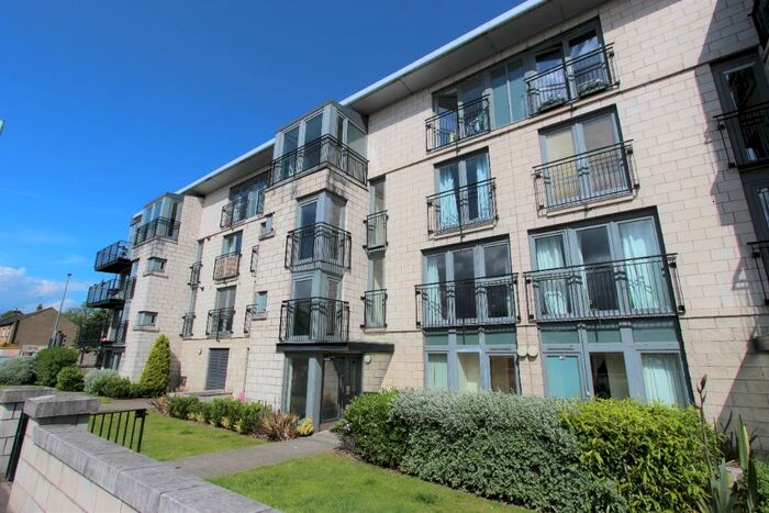 3 Bedroom Flat To Rent In West Granton Road, Granton, Edinburgh, EH5