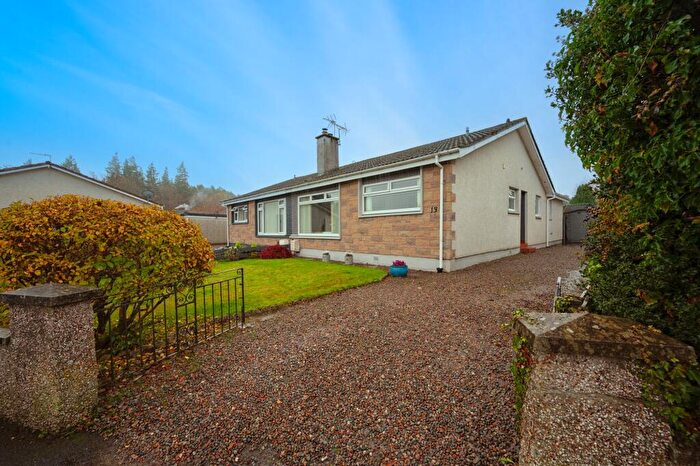 4 Bedroom Semi-Detached Bungalow For Sale In Drumashie Road, Inverness, IV2