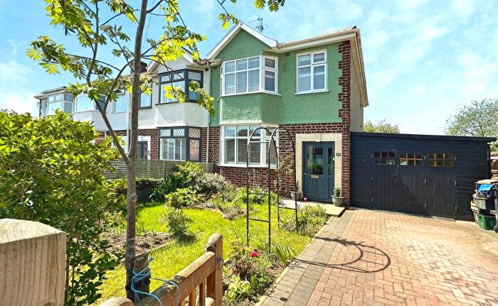 3 Bedroom End Of Terrace House For Sale In Forest Road, BS16