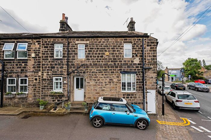 3 Bedroom End Terrace House For Sale In London Street, Rawdon, Leeds, West Yorkshire, LS19