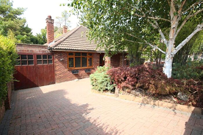 3 Bedroom Detached Bungalow To Rent In Longmead, Letchworth Garden City, SG6
