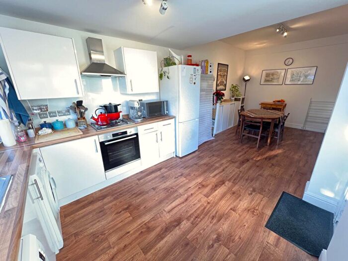 3 Bedroom House For Sale In Langdon Road, East Ham, E6