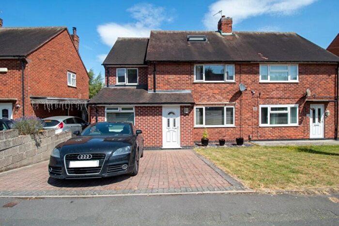 4 Bedroom Semi-Detached House To Rent In St. Marys Crescent, Ruddington, Nottingham, NG11