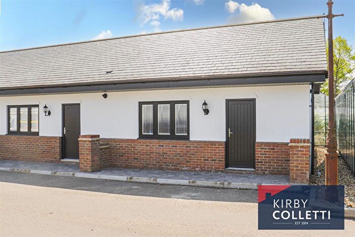 1 Bedroom End Of Terrace House To Rent In Paynes Lane, Nazeing, EN9