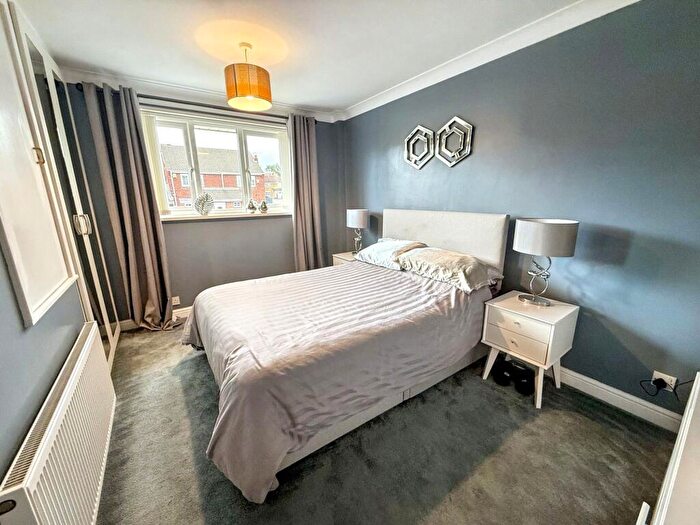2 Bedroom Terraced House For Sale In Cambria Green, South Hylton, Sunderland, Tyne And Wear, SR4