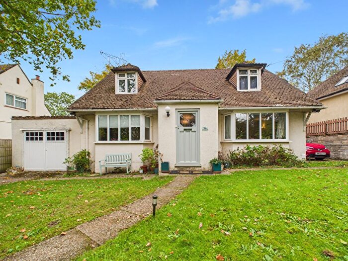 4 Bedroom Detached House For Sale In Chapel Hill, Tilehurst, Reading, RG31