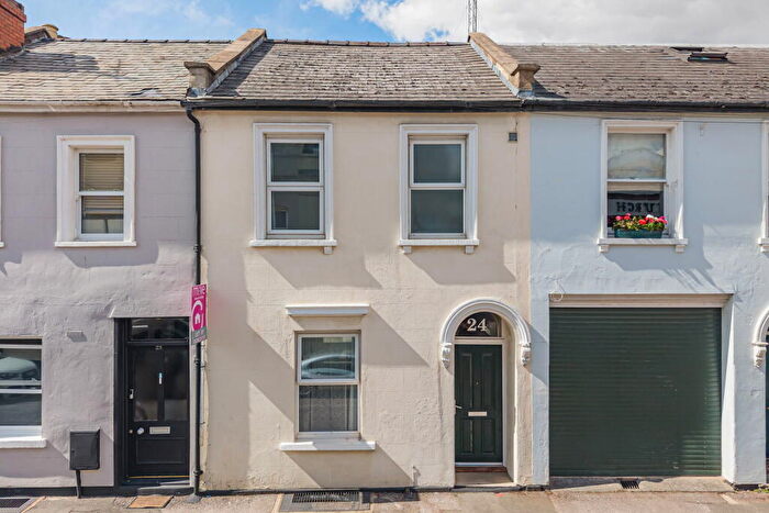 4 Bedroom Terraced House For Sale In Bennington Street, Cheltenham, GL50