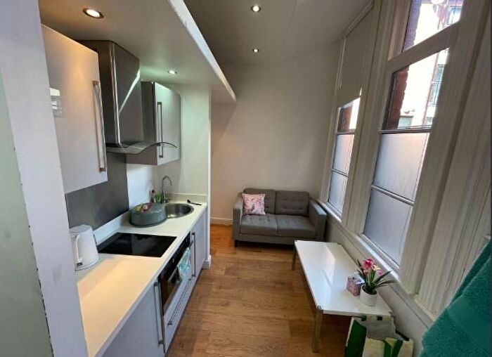 Studio To Rent In Hyde Terrace, Leeds, LS2