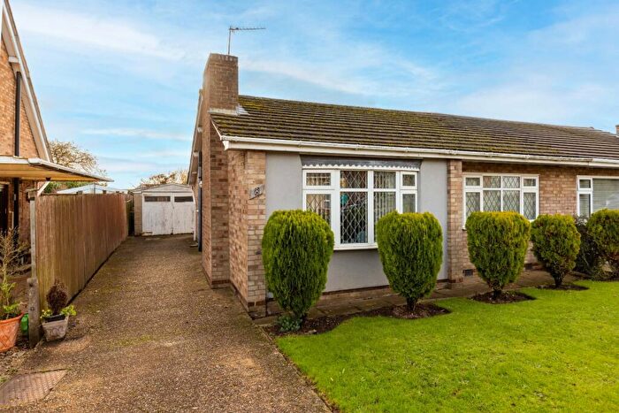 2 Bedroom Bungalow For Sale In Tamar Road, Bulkington, Bedworth, Warwickshire, CV12