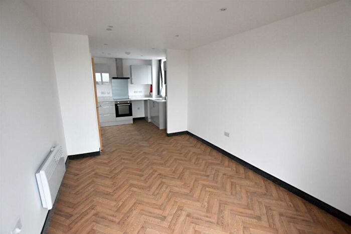 2 Bedroom Apartment To Rent In Fleet Street, Leicester, LE1