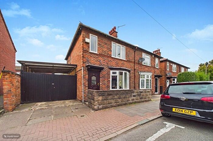 3 Bedroom Semi Detached House For Sale In Wharncliffe Road, Loughborough, LE11