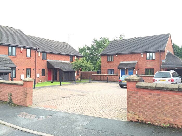 1 Bedroom Flat To Rent In Kettlewell Drive, Bradford, West Yorkshire, BD5