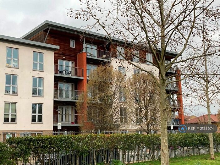 1 Bedroom Flat To Rent In Ashvale Court, London, E3