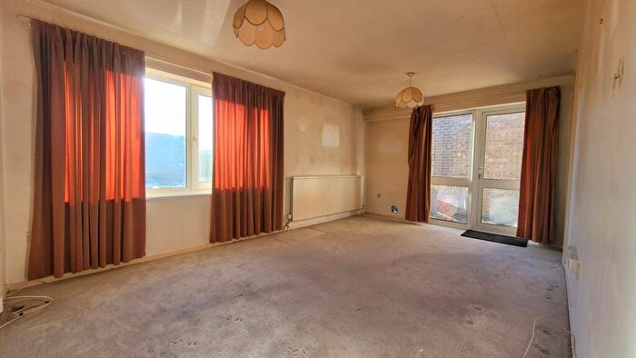 1 Bedroom Maisonette For Sale In Barnstock, Bretton, Peterborough, PE3