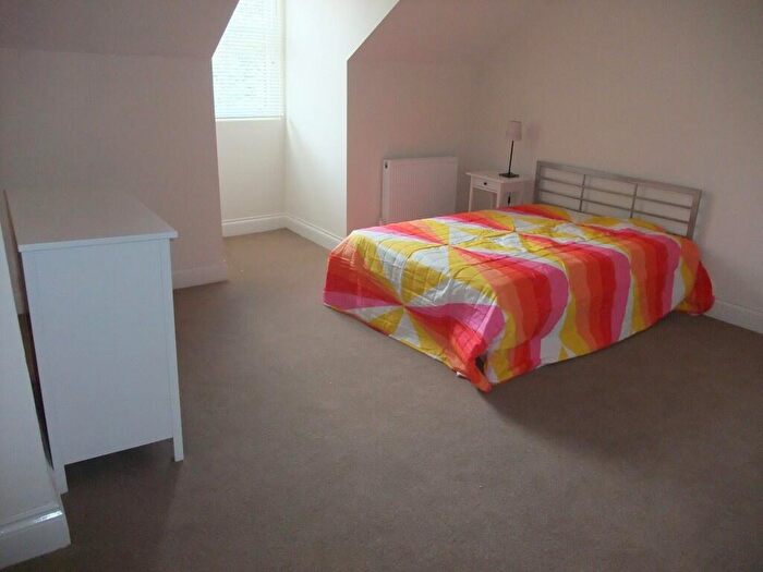 5 Bedroom House To Rent In Iddesleigh House, Heavitree Road, Exeter, EX1