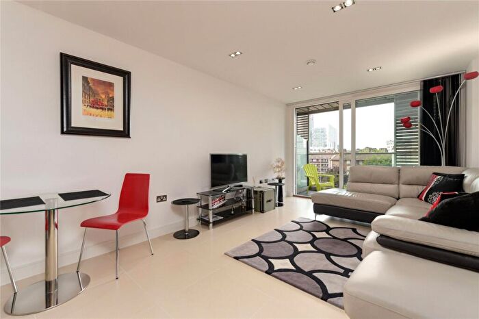 1 Bedroom Apartment To Rent In The Spectrum Building, N1