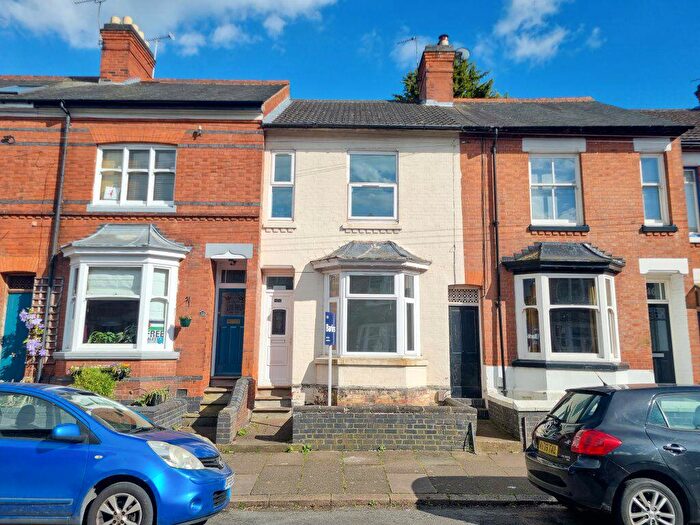 3 Bedroom Terraced House To Rent In Dulverton Road, Leicester, LE3