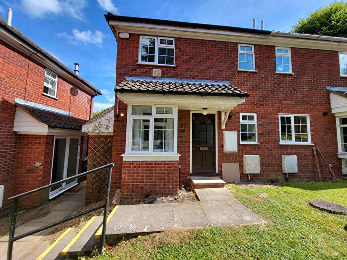 1 Bedroom Terraced House To Rent In Somersby Luton, LU1