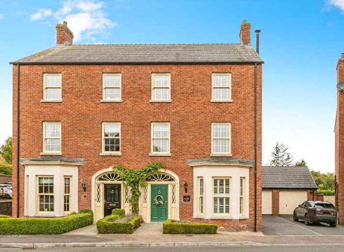 5 Bedroom Semi-Detached House For Sale In Lady Hill Court, Hillsborough, BT26