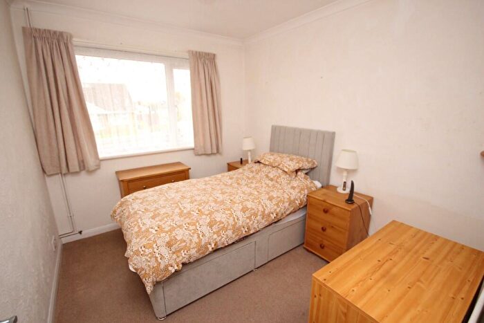 2 Bedroom Semi-Detached Bungalow For Sale In Lullingstone Road, Allington, Maidstone, ME16