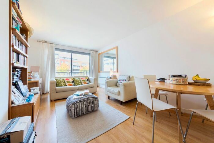 1 Bedroom Flat To Rent In Montana Building, Deals Gateway, Deptforf, London, SE13