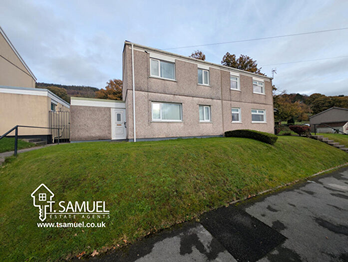 3 Bedroom Semi-Detached House For Sale In Bryn Hir, Cwmbach, Aberdare, CF44