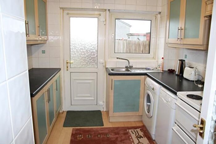 2 Bedroom End Terrace House To Rent In Shand Lane, Carluke, ML8