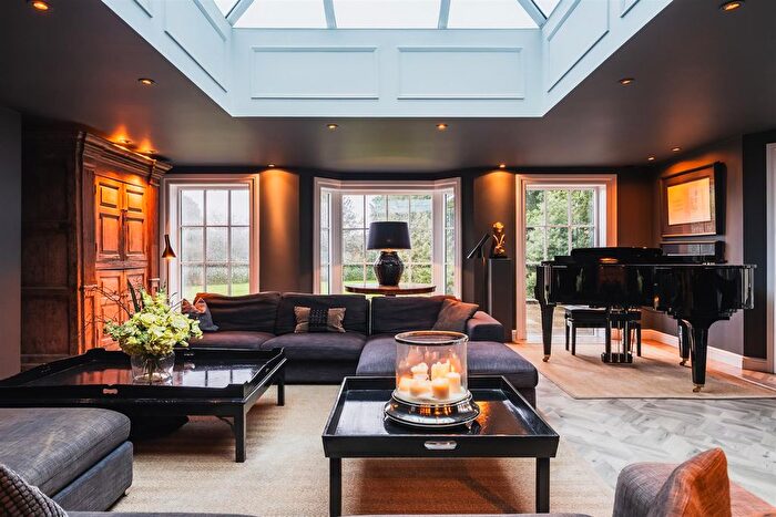 5 Bedroom Detached House For Sale In High Street, Blyth, Worksop, S81