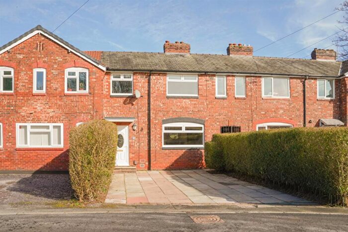 3 Bedroom Terraced House For Sale In Alford Avenue, Withington, M20