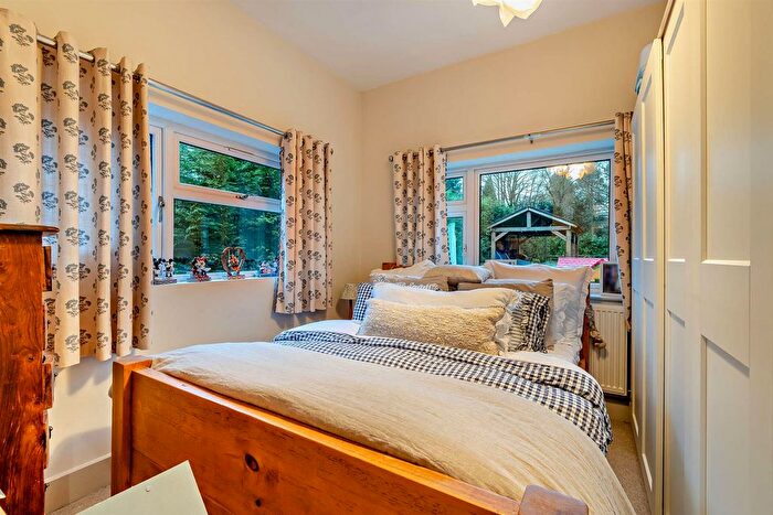 3 Bedroom Detached House For Sale In Bourne Vale, Walsall, WS9