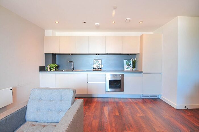 2 Bedroom Flat To Rent In Regent Road, Manchester, M3