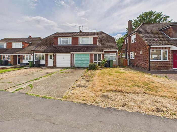 3 Bedroom Semi-Detached House For Sale In Warborough Avenue, Tilehurst, Reading, RG31