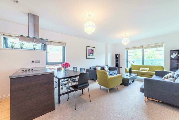 2 Bedroom Flat To Rent In Oval Road, Camden Town, London, NW1