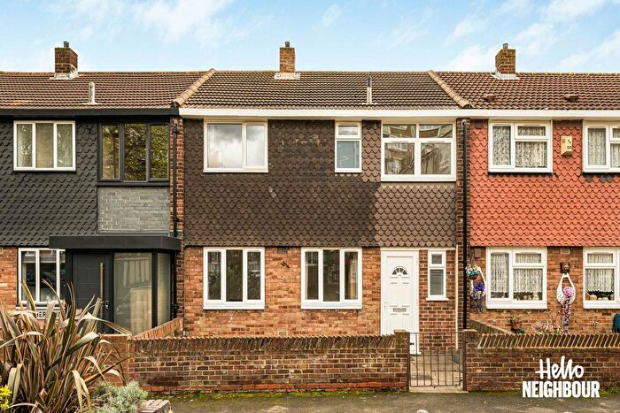 4 Bedroom Terraced House To Rent In Albert Walk, London, E16
