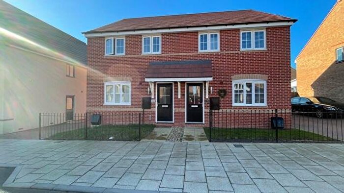 3 Bedroom Semi-Detached House To Rent In Dukes Road, Priors Hall, Weldon, NN17