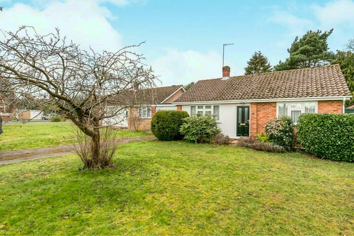 2 Bedroom Detached House To Rent In Merryacres, Witley, GU8