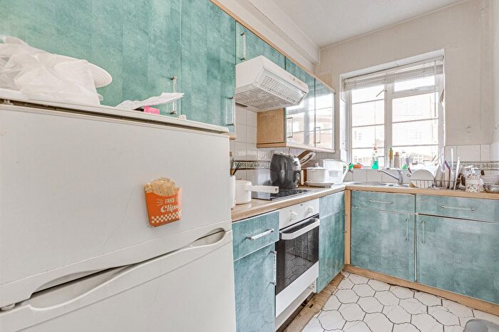 2 Bedroom Flat To Rent In West Kensington Court, Edith Villas, W14