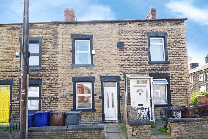 2 Bedroom Terraced House For Sale In Sunderland Terrace, Barnsley, S70